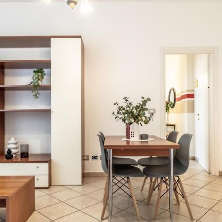 Homeserra 2 Bologna Bagian luar foto