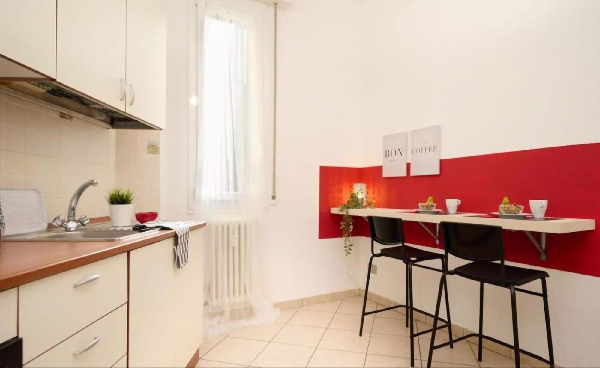 Homeserra 2 Bologna Bagian luar foto