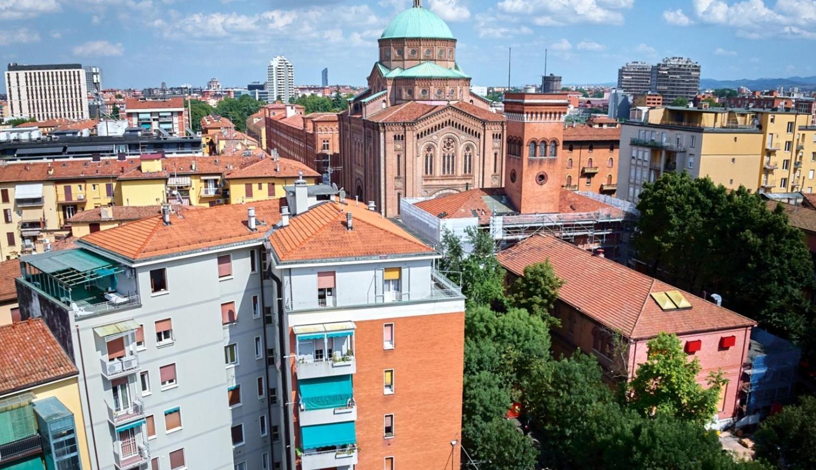 Homeserra 2 Bologna Bagian luar foto